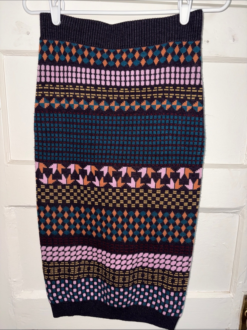 re:named Multicolor Patterned Pencil Skirt